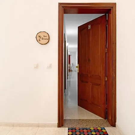 La Bonanza Apartment *